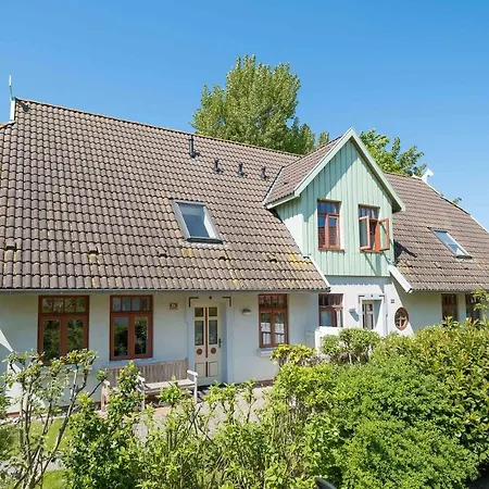 Ferienhaussiedlung Strandperlen Sanddornhof 2c Holiday home Wustrow (Fischland)