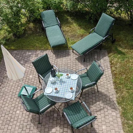Ferienhaussiedlung Strandperlen Sanddornhof 2c * Wustrow (Fischland)
